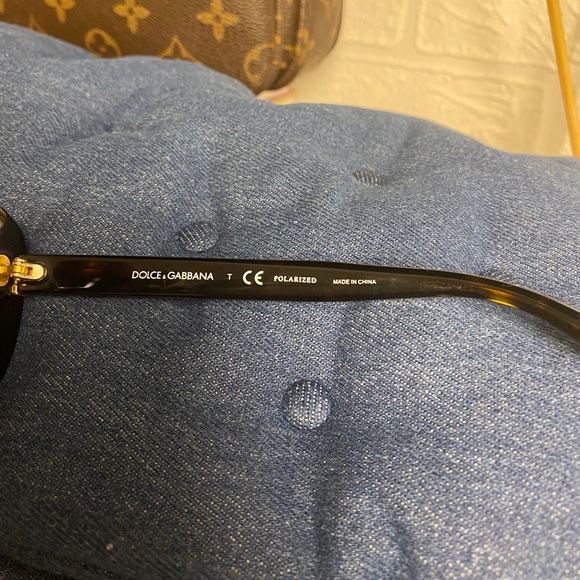 Dolce and Gabbana Sunglasses - Picture 6 of 11